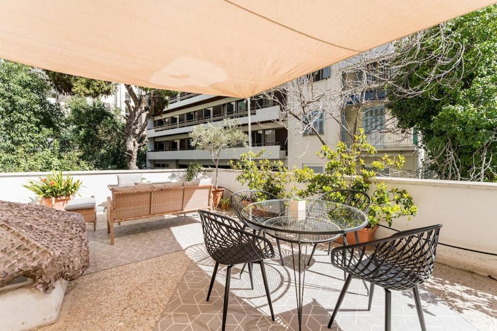 Amazing 3Bdr Apt With Unique Roof Garden In Plaka Athene Buitenkant foto