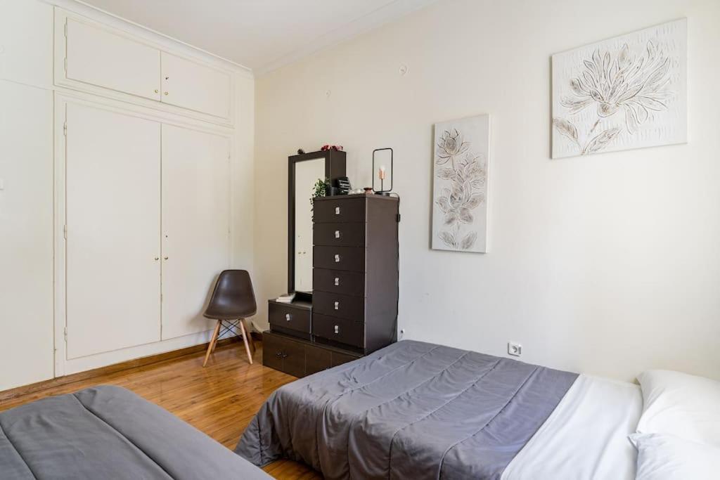 Amazing 3Bdr Apt With Unique Roof Garden In Plaka Athene Buitenkant foto