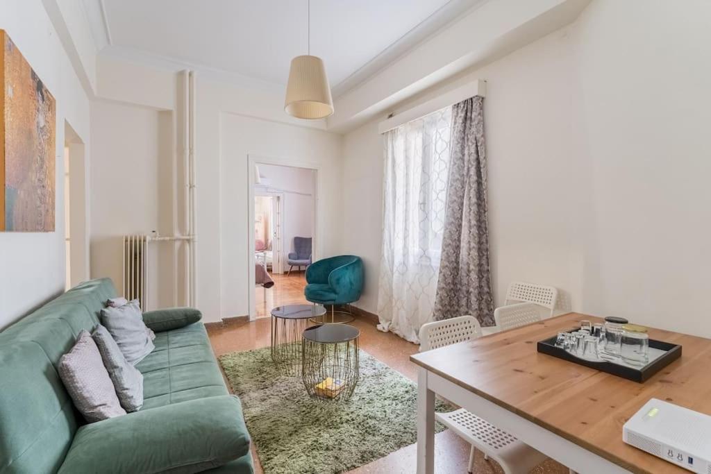 Amazing 3Bdr Apt With Unique Roof Garden In Plaka Athene Buitenkant foto