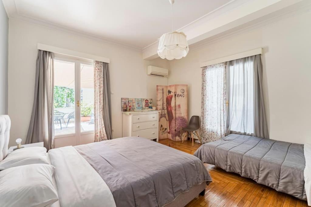 Amazing 3Bdr Apt With Unique Roof Garden In Plaka Athene Buitenkant foto