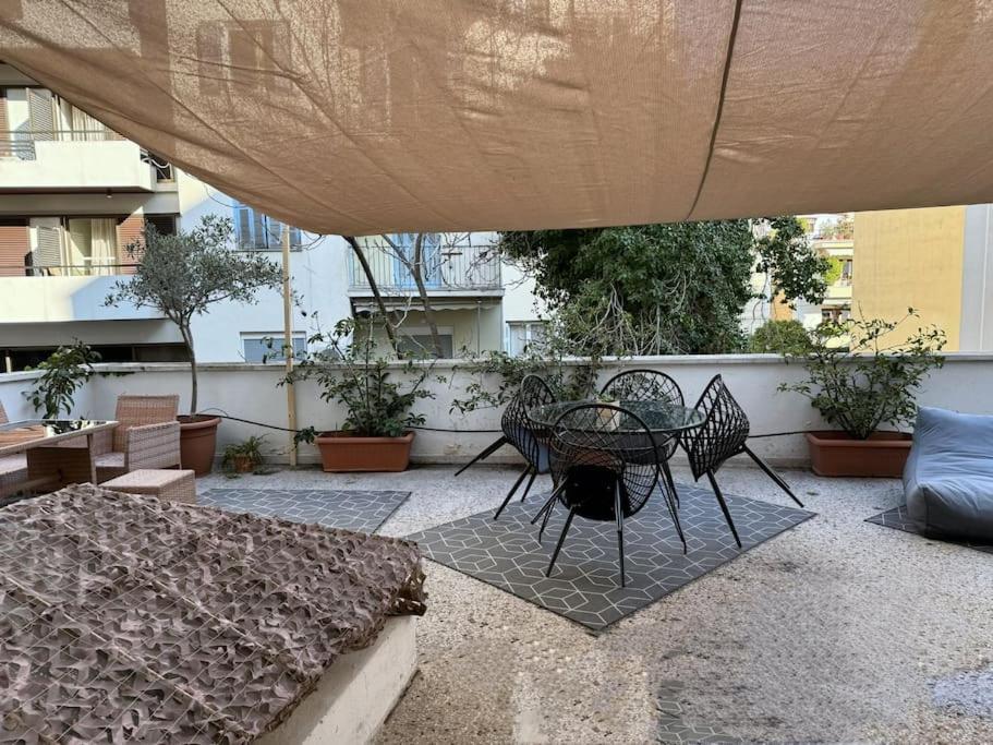 Amazing 3Bdr Apt With Unique Roof Garden In Plaka Athene Buitenkant foto