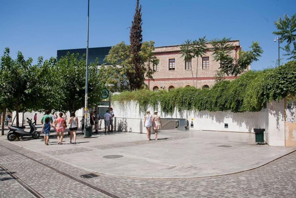 Amazing 3Bdr Apt With Unique Roof Garden In Plaka Athene Buitenkant foto
