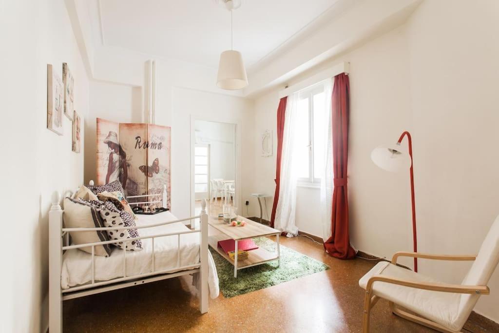 Amazing 3Bdr Apt With Unique Roof Garden In Plaka Athene Buitenkant foto